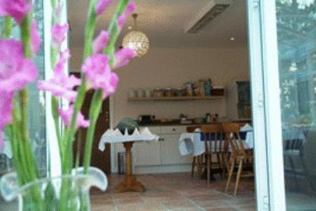 Gatwick House Hotel Horley Exterior foto